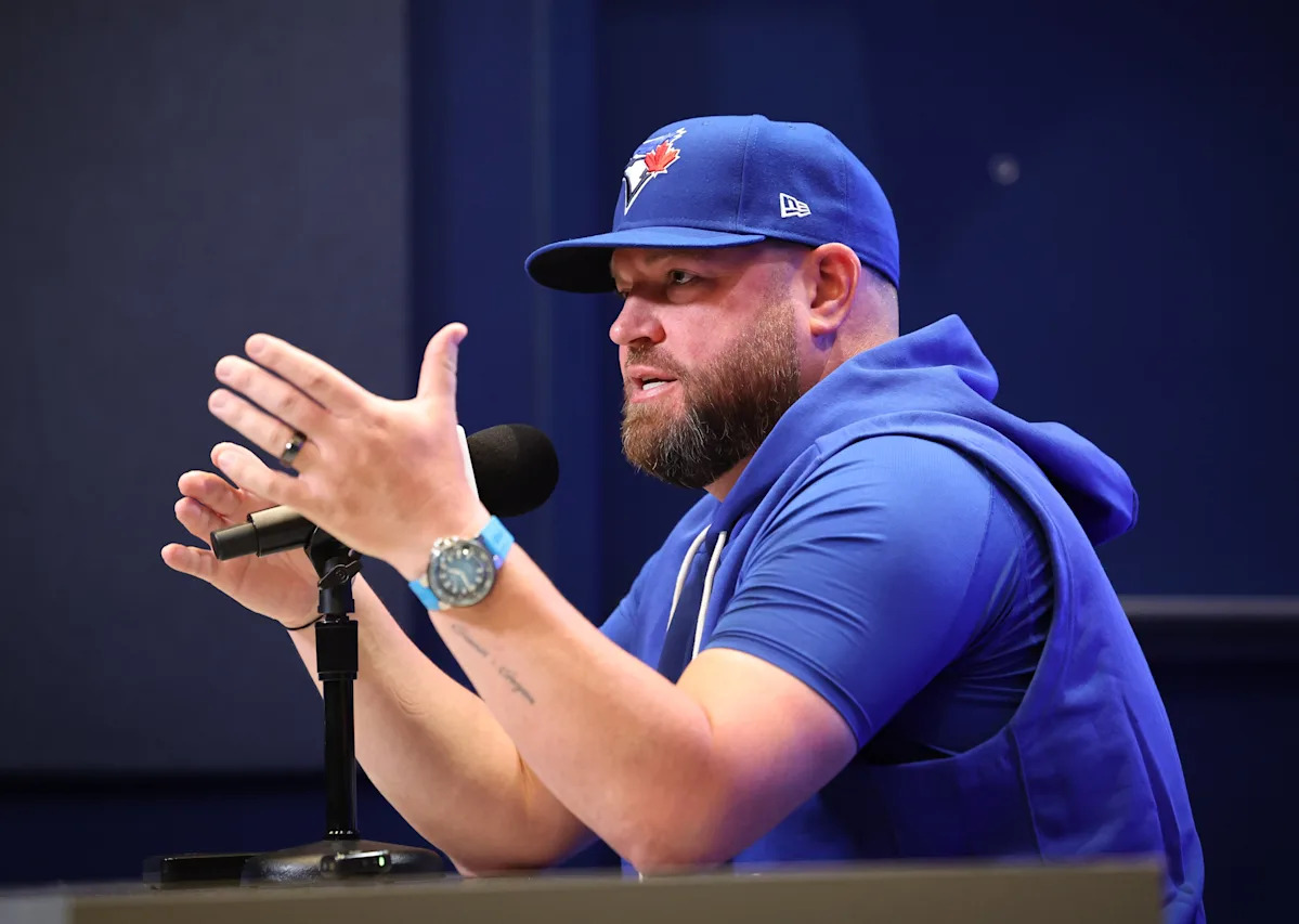 Blue Jays manager John Schneider reveals Steve Kerr wrote to him after World Series loss making waves