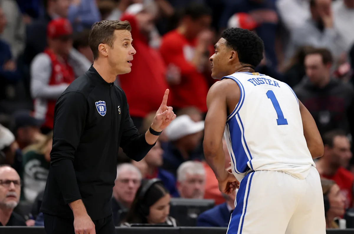 Duke coach Jon Scheyer gets emotional about Caleb Foster's performance making waves