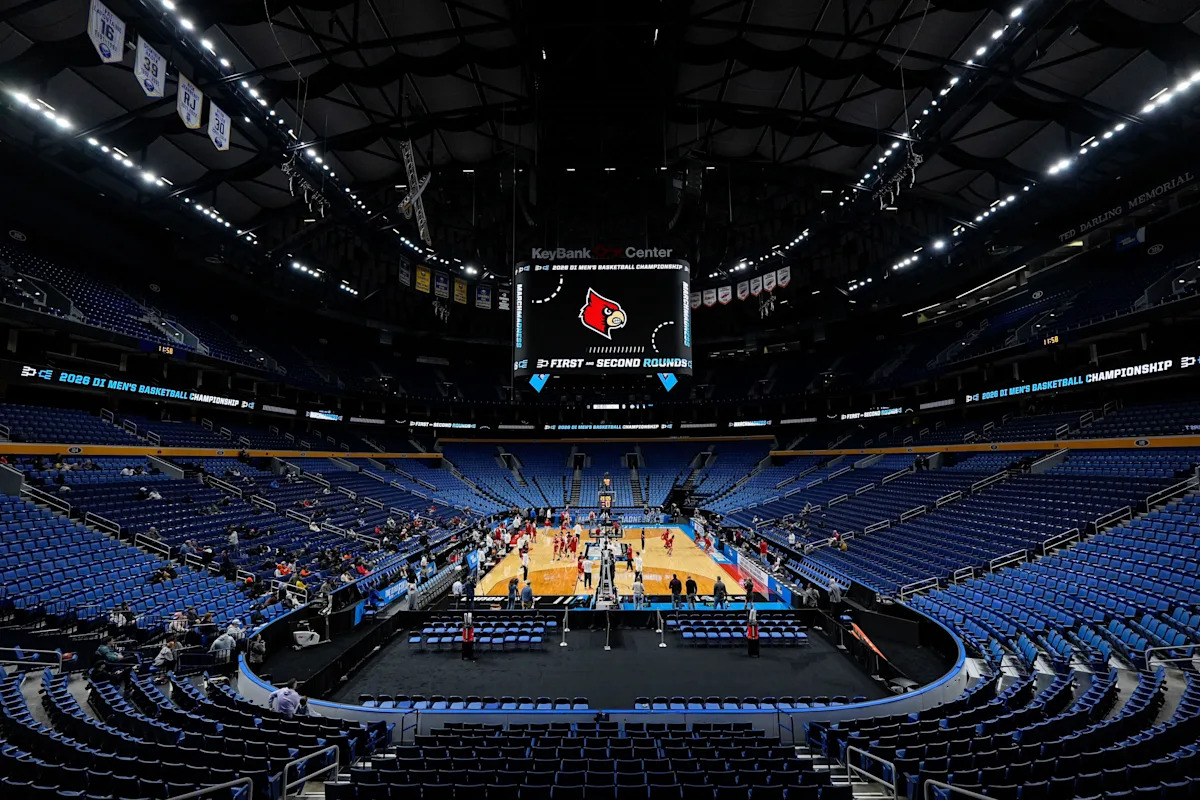 How to Identify your NCAA tournament bracket on Yahoo Sports Bracket Mayhem hits headlines