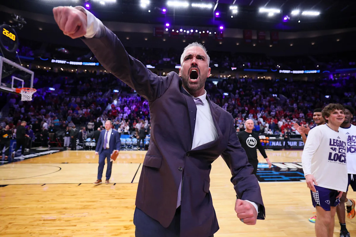 High Point Strategist rails against mid-major plight  'We've played somebody now' reported globally