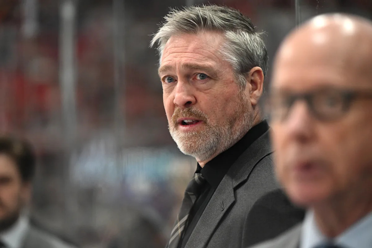 Islanders fire Patrick Roy -- name Peter DeBoer head coach hits headlines