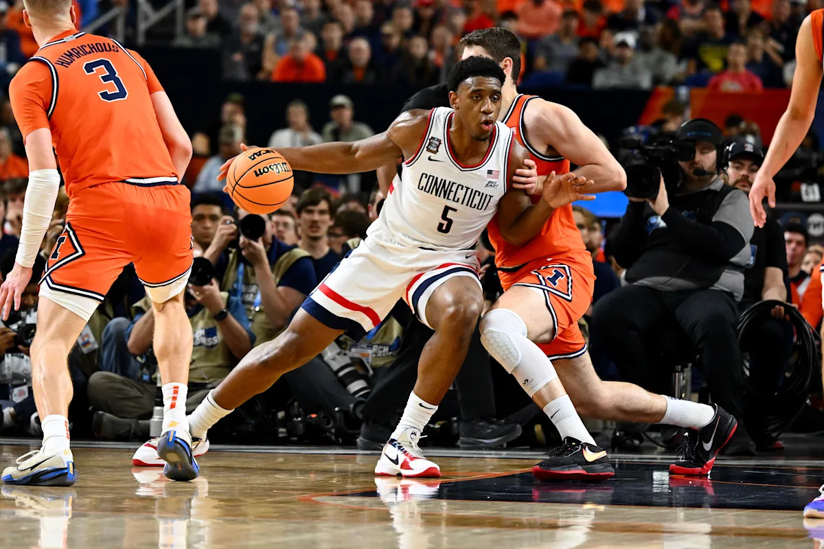 2026 Final Four  1 bettor Ought to win $1M if UConn wins national Laurel observed today
