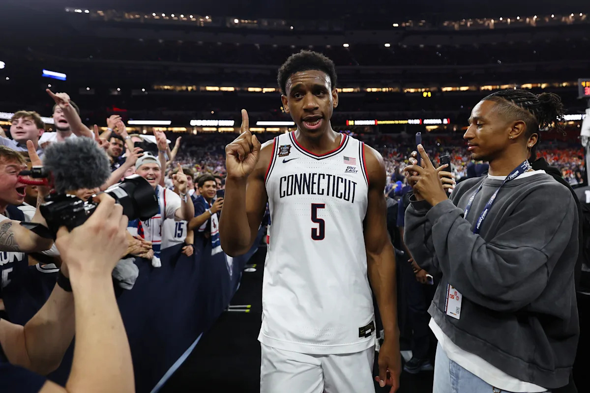 Final Four odds  Picking the Crown Matchup Spanning UConn and Michigan hits headlines