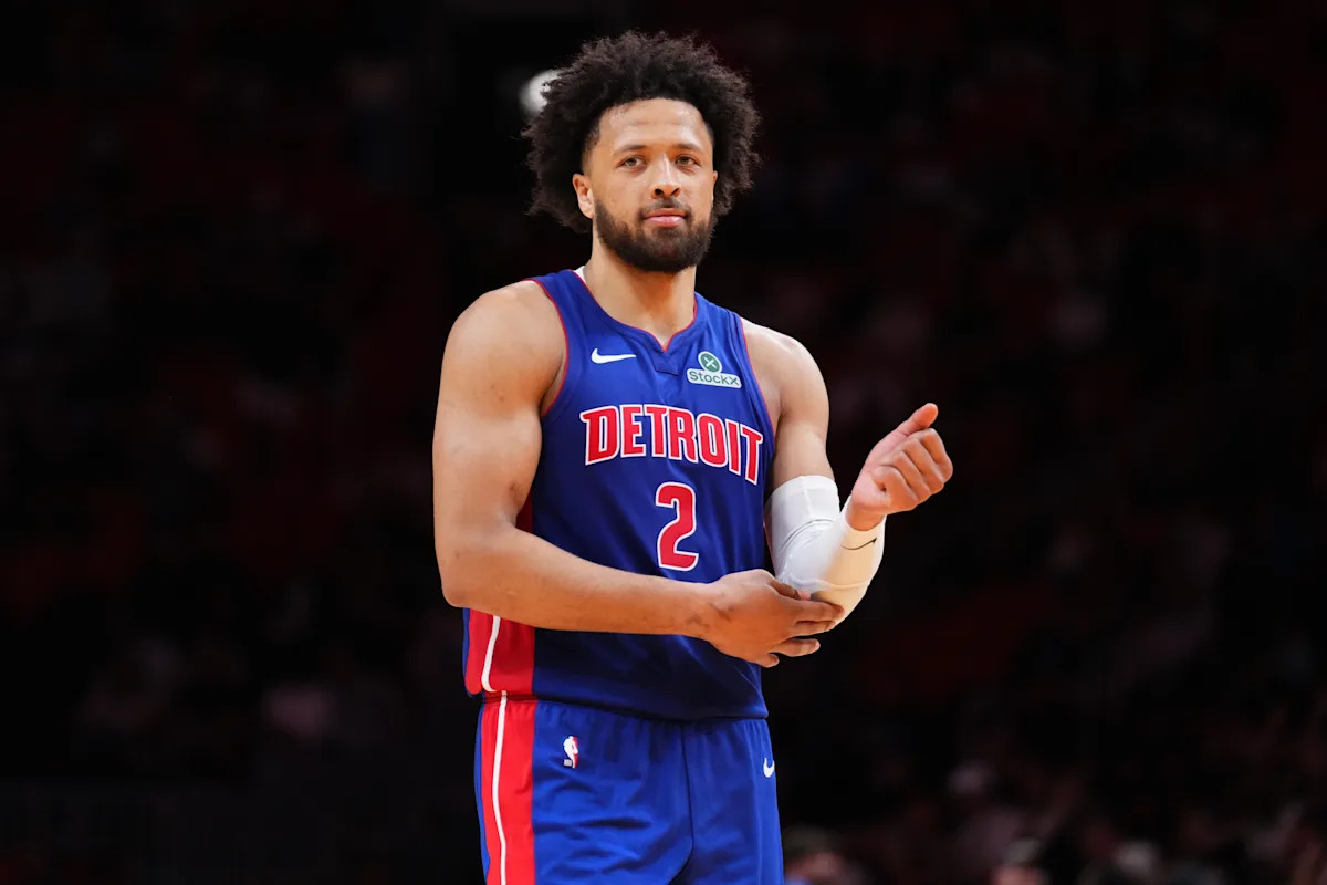 Pistons star Cade Cunningham logs double-double in return from collapsed lung takes center stage
