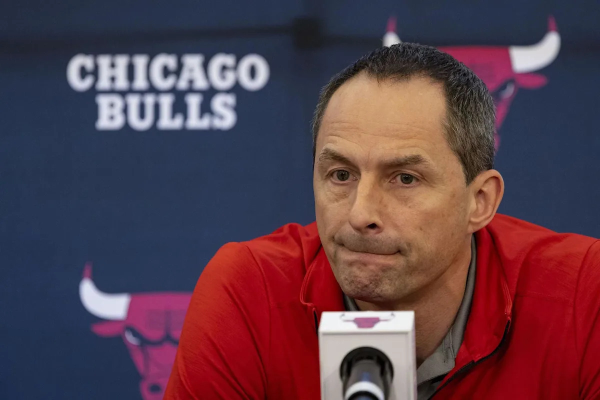 Bulls fire VP of The sphere and twine operations and GM in front office shakeup making waves